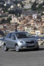 Toyota Yaris 2005 года